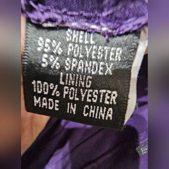 Jolie robe cocktail pourpre unie de longueur midi - Picture 2 of 8